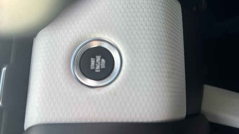 Renault Clio 1.0 TCe 90 S Edition 5dr Petrol Hatchback